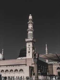 Kembali ke Haribaan Ilahi